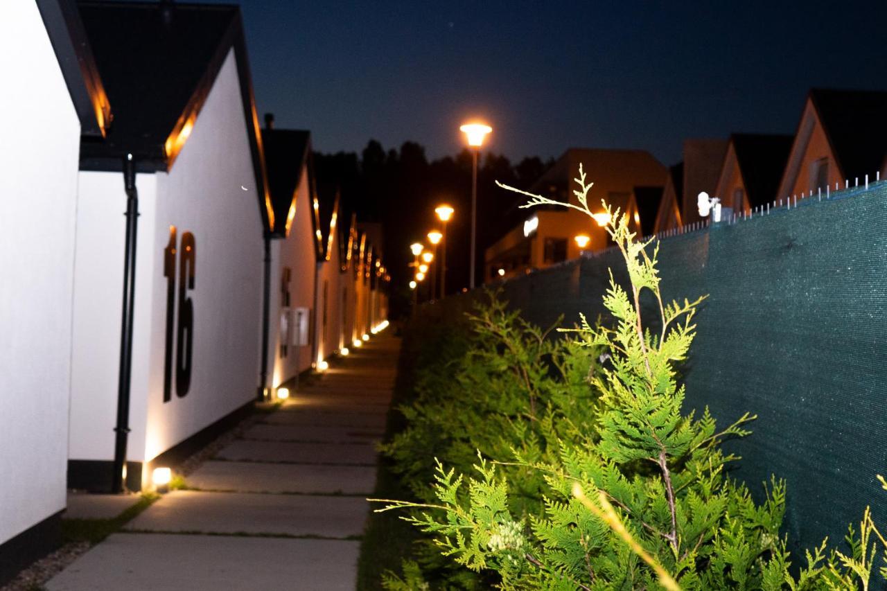 5 Zmysłów akademia wypoczynku Domki Grzybowo  Exterior foto